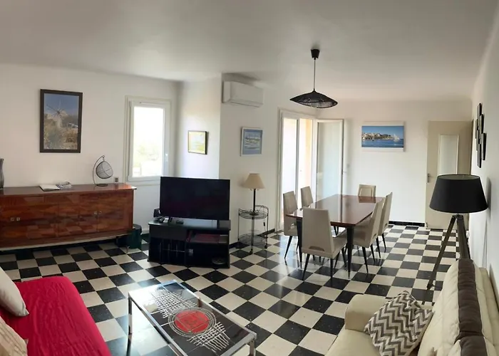 Banyuls Vu D\'En Haut : Appartement T3 Spacieux
